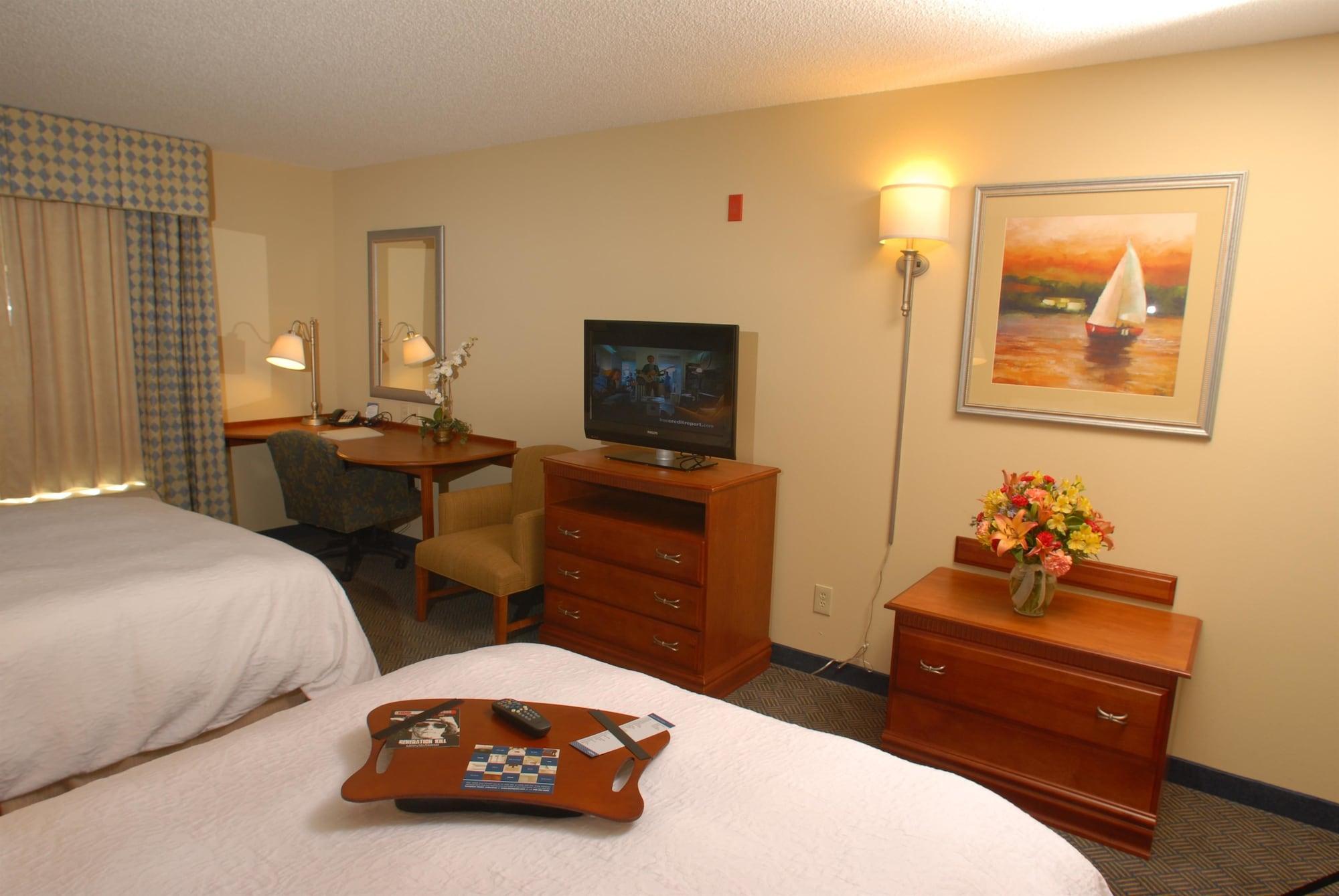 Hampton Inn Gloucester Kültér fotó